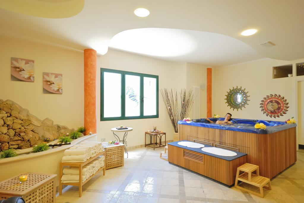La Cecinella Apartments Marina di Cecina Zewnętrze zdjęcie